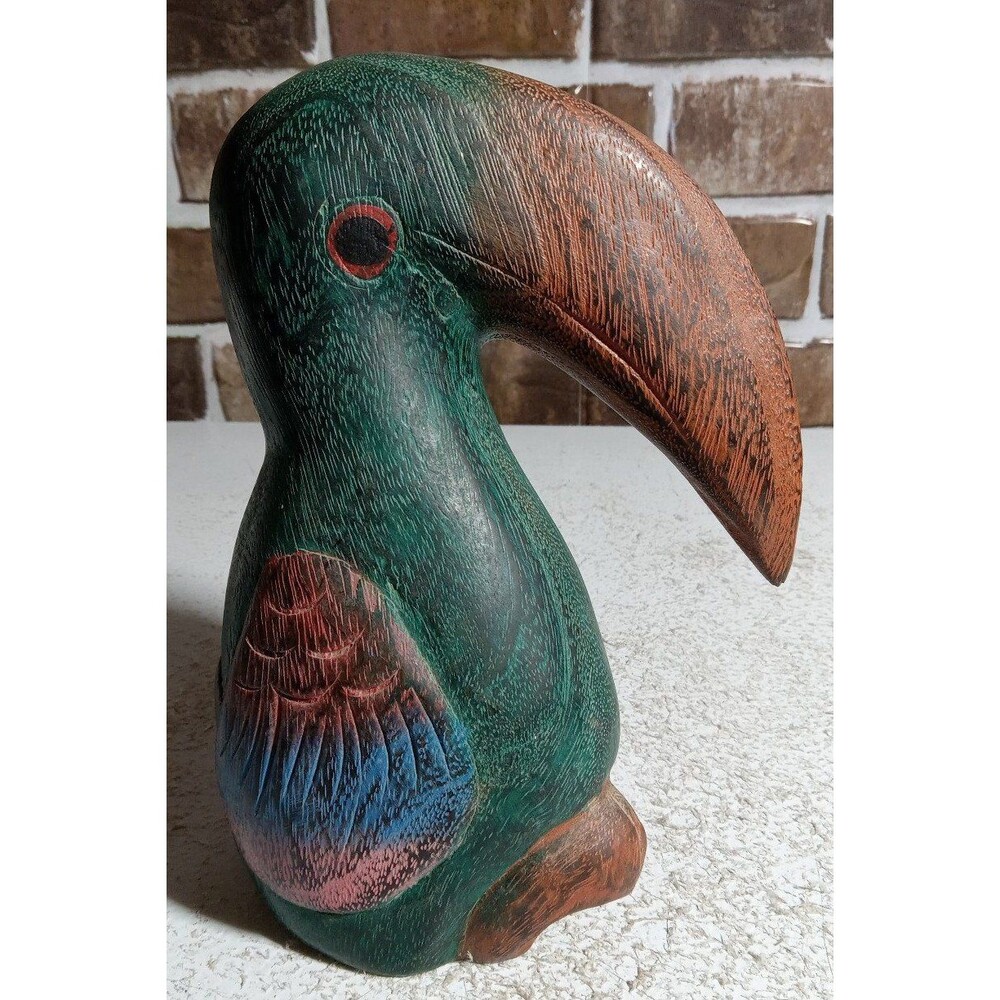 Vintage Wood Carved Toucan Bird Statue Hand Painted Made in Thailand AMP Company